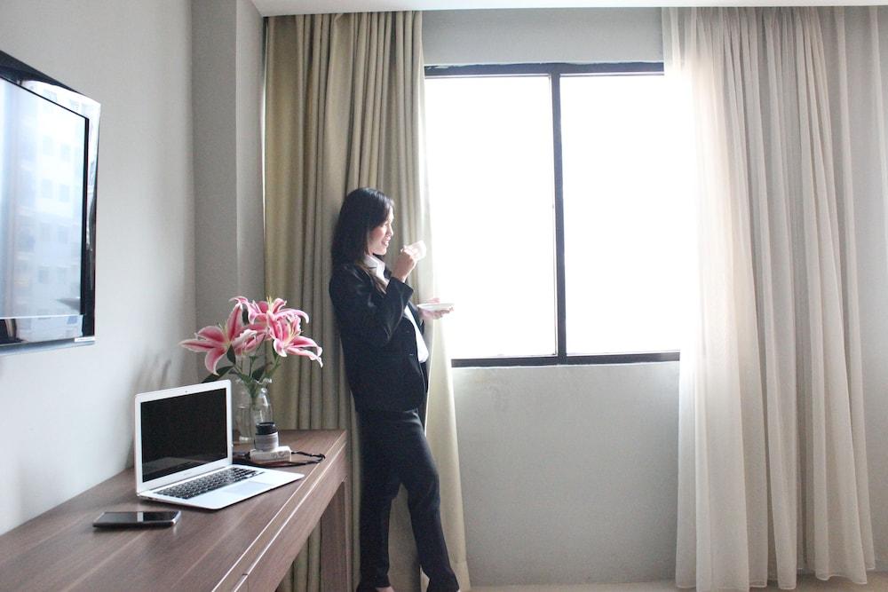 Hotel Sahid Mutiara Karawaci Tangerang Exterior foto